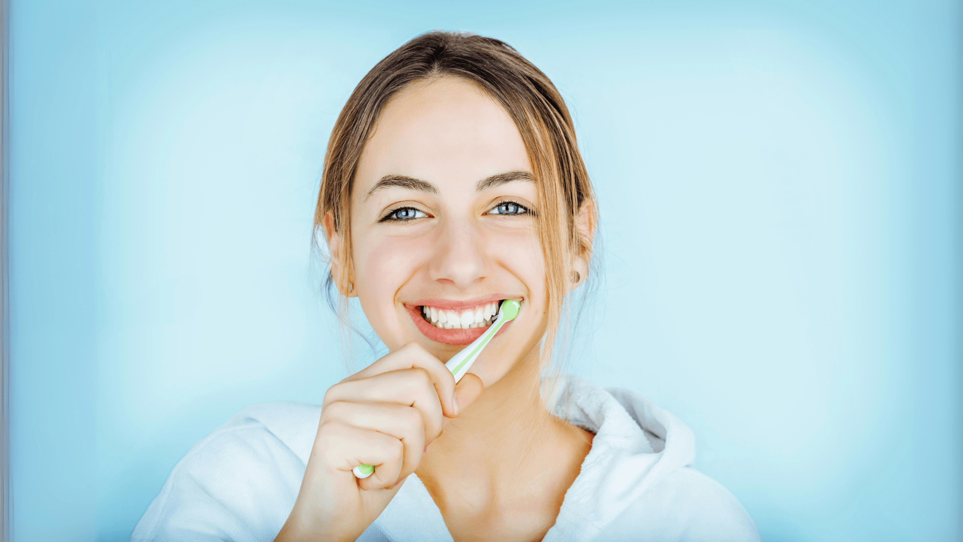 Pielęgnuj swój uśmiech – jak dbać o nasze zęby, by zostały z nami na dłużej